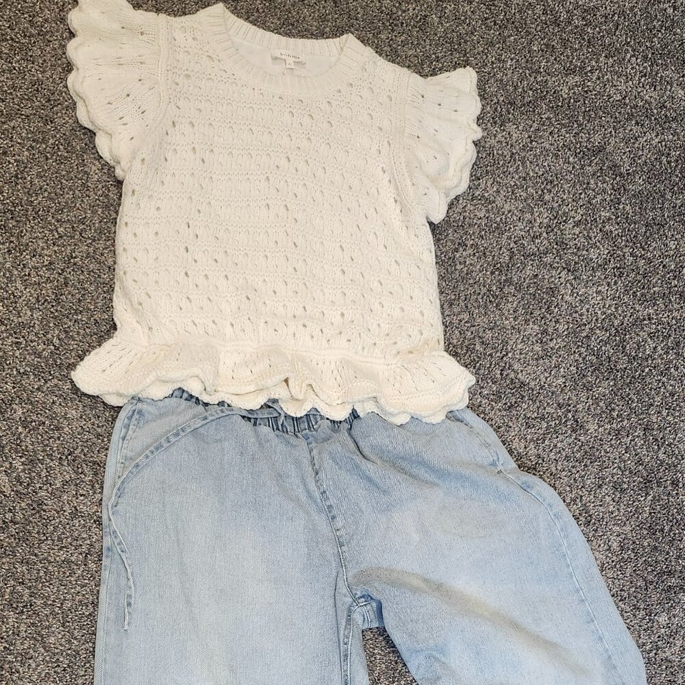 Bran New Crochet Bohme Top and oversize No Boundaries Jeans casual outfit